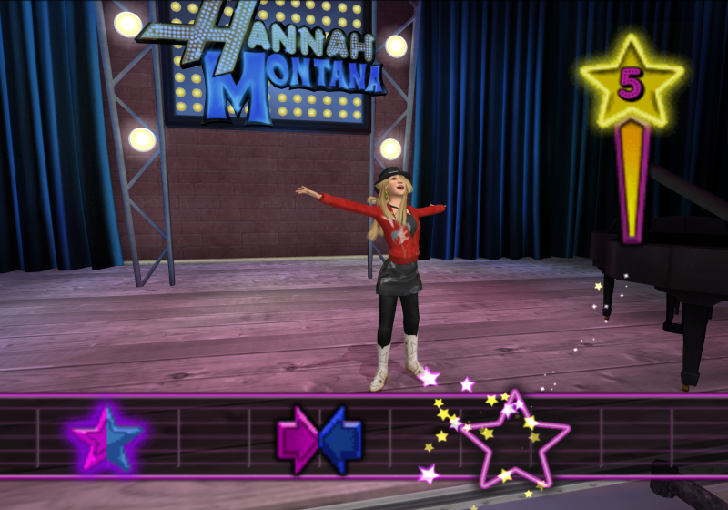 File:Hannah Montana - concert.png